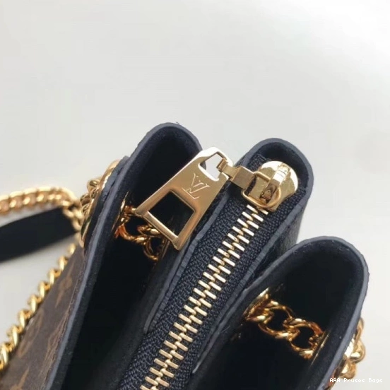 AAA Replica Ru SURENE Vuitton BB Louis 0809
